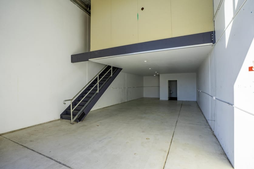 Click to view all images 9/4 Edge Street Boolaroo NSW 2284 - Image 3