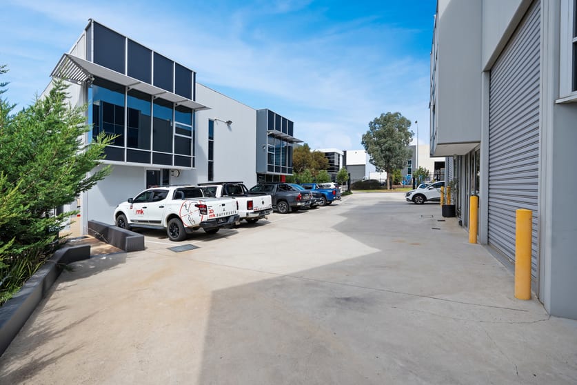 6/21 Lindon Court Tullamarine VIC 3043 - Image 2
