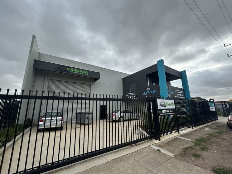 1/18 Collins Road Melton VIC 3337 - Image 2
