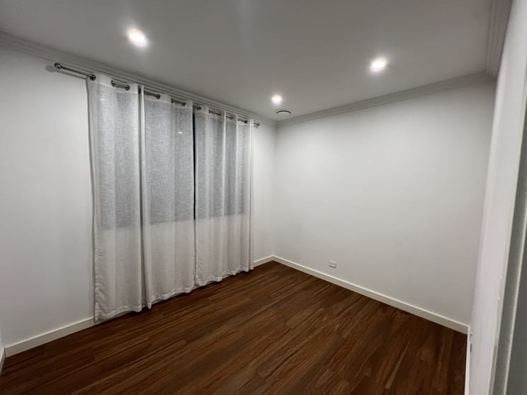 Click to view all images 1/22 Lindsay Road Lonsdale SA 5160 - Image 2