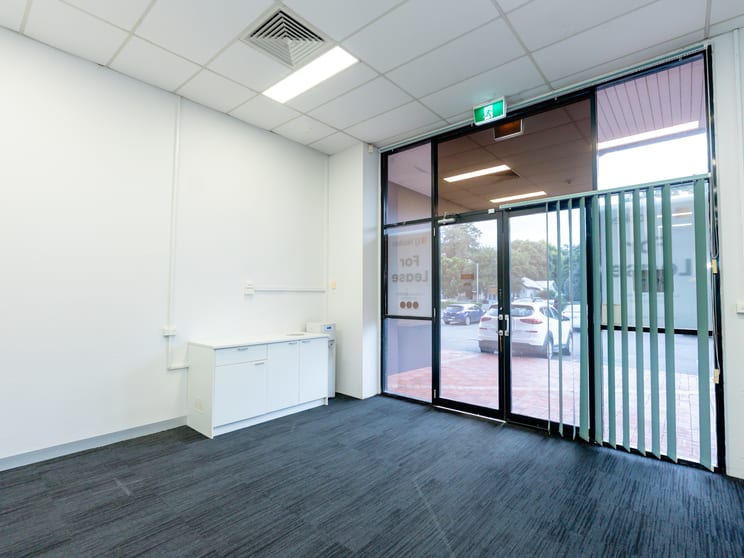 3/1 Ken Tubman Drive Maitland NSW 2320 - Image 3