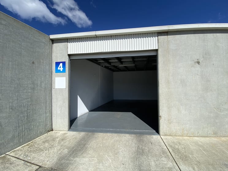 Click to view all images 4/2 Knoll Street Glenorchy TAS 7010 - Image 3