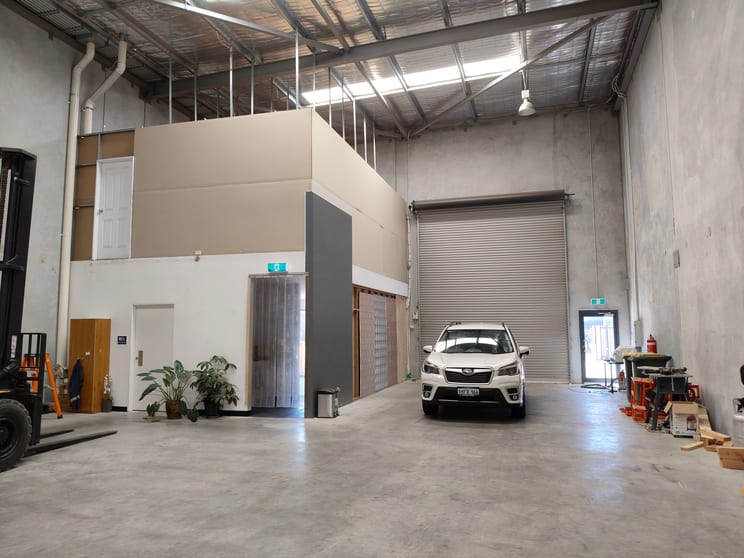 15B Craft St Canning Vale WA 6155 - Image 3