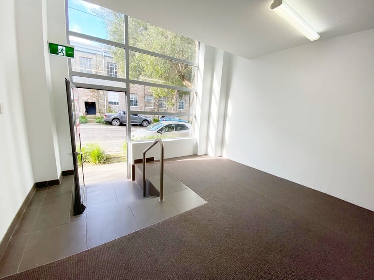 Click to view all images 17/30 Maddox Street Alexandria NSW 2015 - Image 3