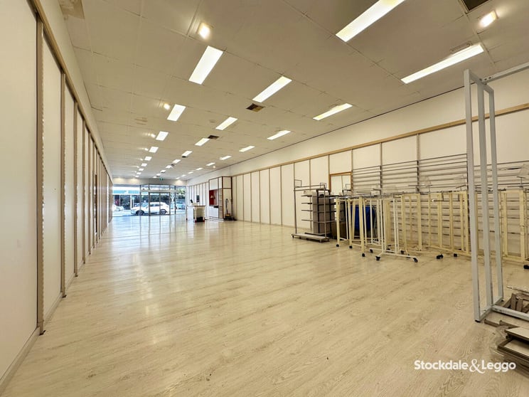Click to view all images 65 Fryers Street Shepparton VIC 3630 - Image 3