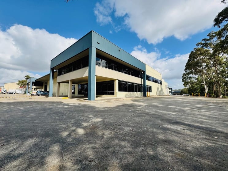 Click to view all images Unit 1 10-14 Boden Road Seven Hills NSW 2147 - Image 1