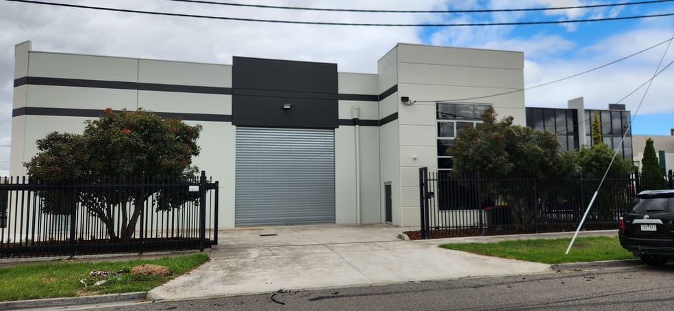 63 Merri Concourse Campbellfield VIC 3061 - Image 1