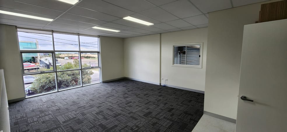 63 Merri Concourse Campbellfield VIC 3061 - Image 3
