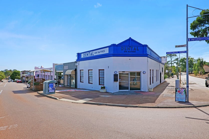 2/2 Haynes Street Kalamunda WA 6076 - Image 1