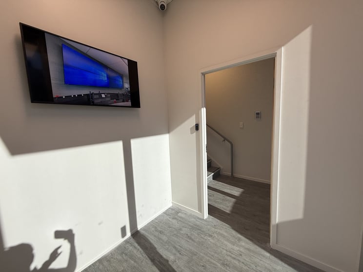 Click to view all images 23/28 Burnside Road Ormeau QLD 4208 - Image 2