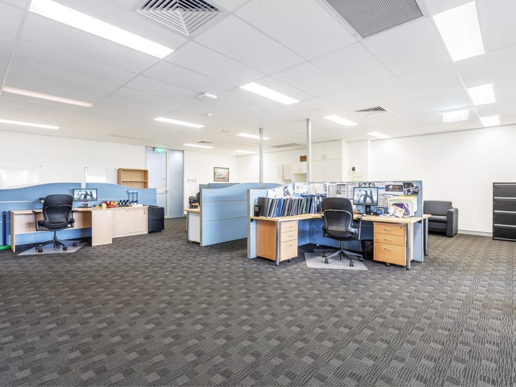Click to view all images 5.17/5 Celebration Drive Bella Vista NSW 2153 - Image 2