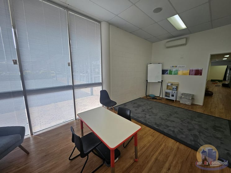 Click to view all images 4/36 Barolin Street Bundaberg Central QLD 4670 - Image 1