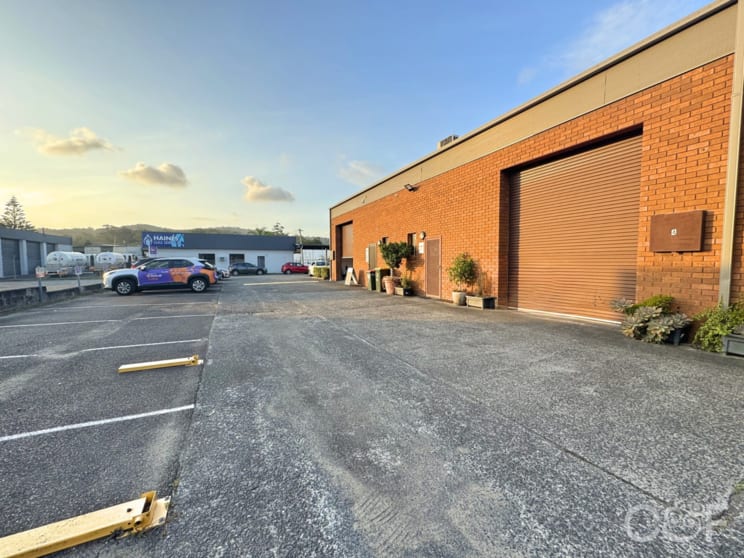 Click to view all images Unit 4/223 The Entrance Road Erina NSW 2250 - Image 2