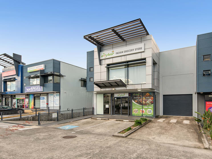 Click to view all images 66 Coonan Street Indooroopilly QLD 4068 - Image 3