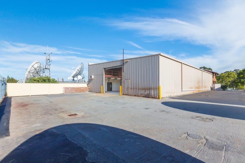 Click to view all images 48-50 Clavering Road Bayswater WA 6053 - Image 3