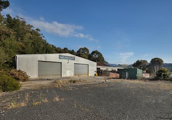 Click to view all images 18 Anglesea Street Wivenhoe TAS 7320 - Image 1
