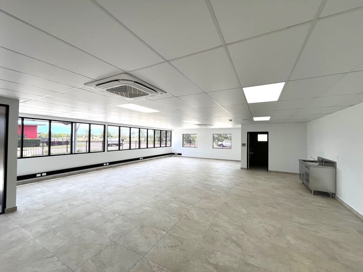 61 Jessop Crescent Berrimah NT 0828 - Image 2
