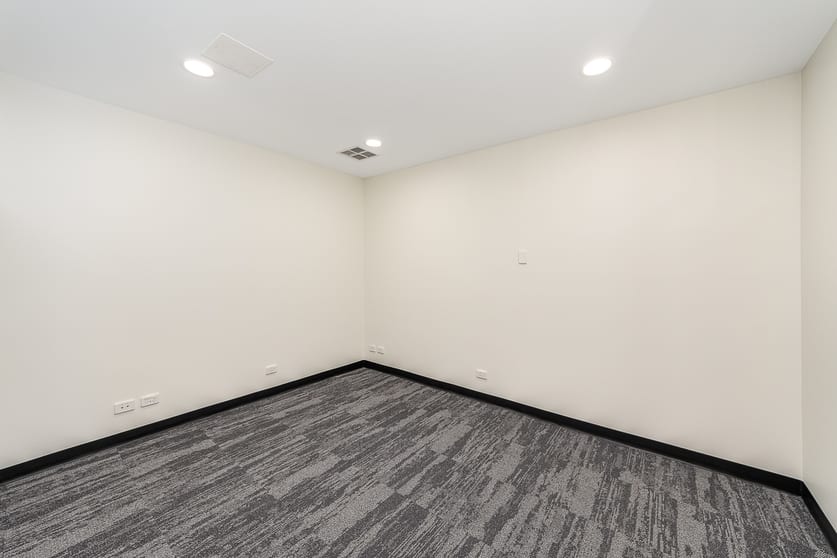 Click to view all images SINGLE OFFICES/13 Morphett Street Mount Barker SA 5251 - Image 3