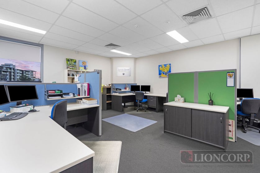 Click to view all images 19/50 Sanders Street Upper Mount Gravatt QLD 4122 - Image 3