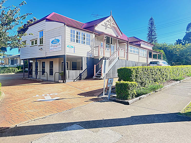 Click to view all images 3/8 Roderick Street Ipswich QLD 4305 - Image 2