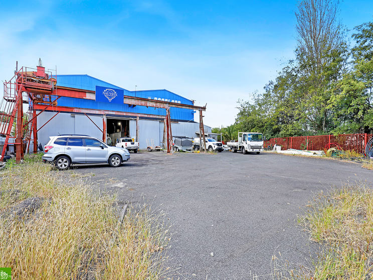 17 O'Neil Street Unanderra NSW 2526 - Image 1