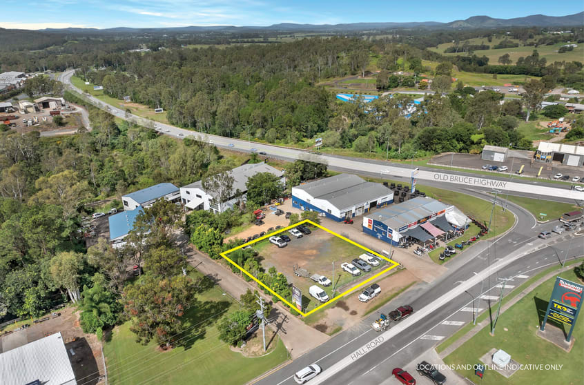 Click to view all images 4 Hall Road Gympie QLD 4570 - Image 3