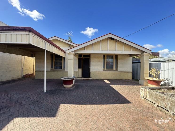 Click to view all images 30a Dew Street Thebarton SA 5031 - Image 2