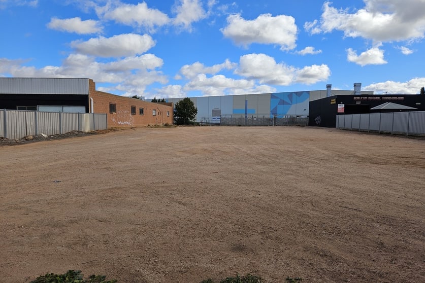 Click to view all images 423-425 San Mateo Avenue Mildura VIC 3500 - Image 1