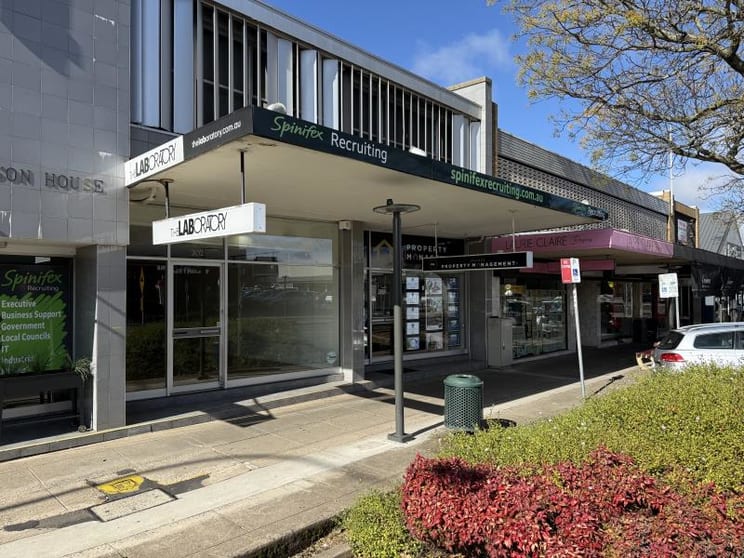 Click to view all images Ground Shop 2/202 Anson Street Orange NSW 2800 - Image 1