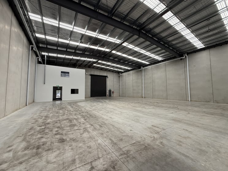 23 Bass Court Keysborough VIC 3173 - Image 2
