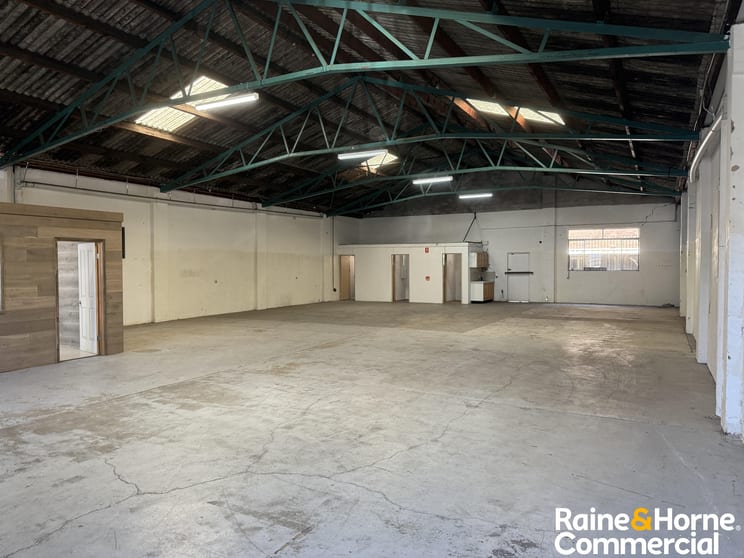 Click to view all images 22 George Street Clyde NSW 2142 - Image 2