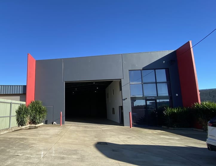 Click to view all images 85 Douro Street North Geelong VIC 3215 - Image 1