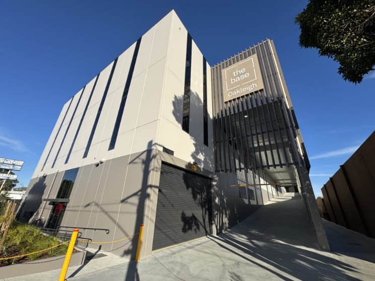Click to view all images F12/1076 Centre Road Oakleigh South VIC 3167 - Image 1