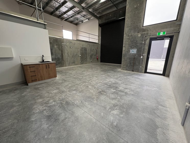 Click to view all images 7/19 Gates Road Flagstone QLD 4280 - Image 3