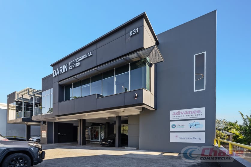 Click to view all images 3/631 Logan Road Greenslopes QLD 4120 - Image 1