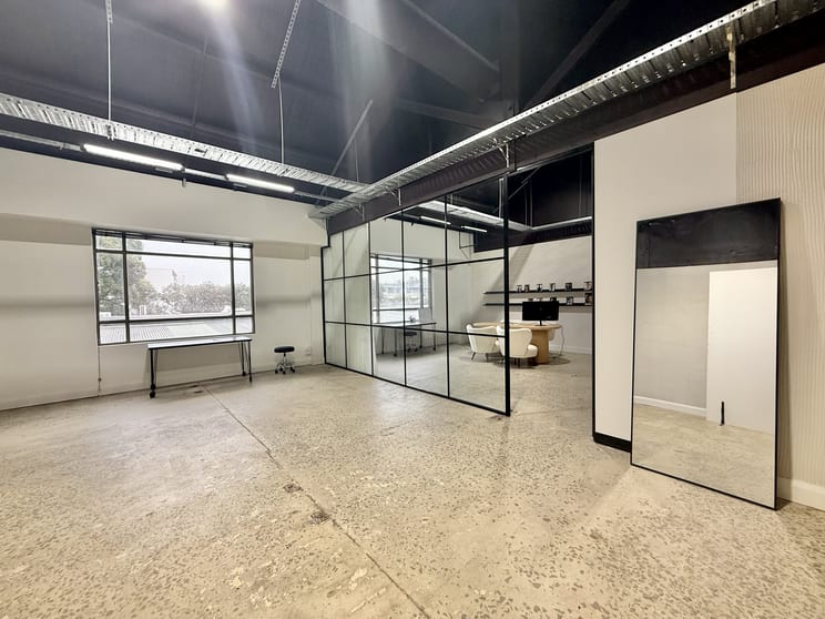 Click to view all images A/204-218 Botany Rd Alexandria NSW 2015 - Image 1