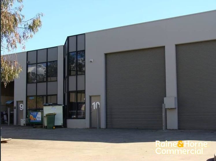 Click to view all images 10/29 Helles Avenue Moorebank NSW 2170 - Image 2