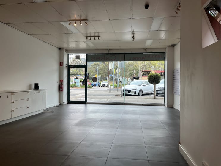 Click to view all images 1/107 Station Street Ferntree Gully VIC 3156 - Image 2