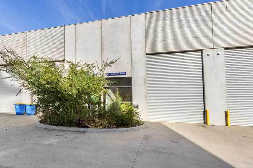 Click to view all images 17/4 Blackshaws Road Newport VIC 3015 - Image 1
