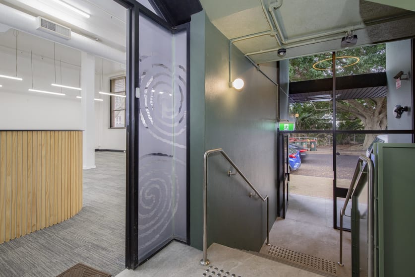 Click to view all images 5/125 Bull Street Newcastle NSW 2300 - Image 1