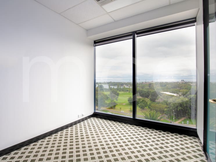 Click to view all images Suites 642 & 644/1 Queens Road Melbourne VIC 3004 - Image 1