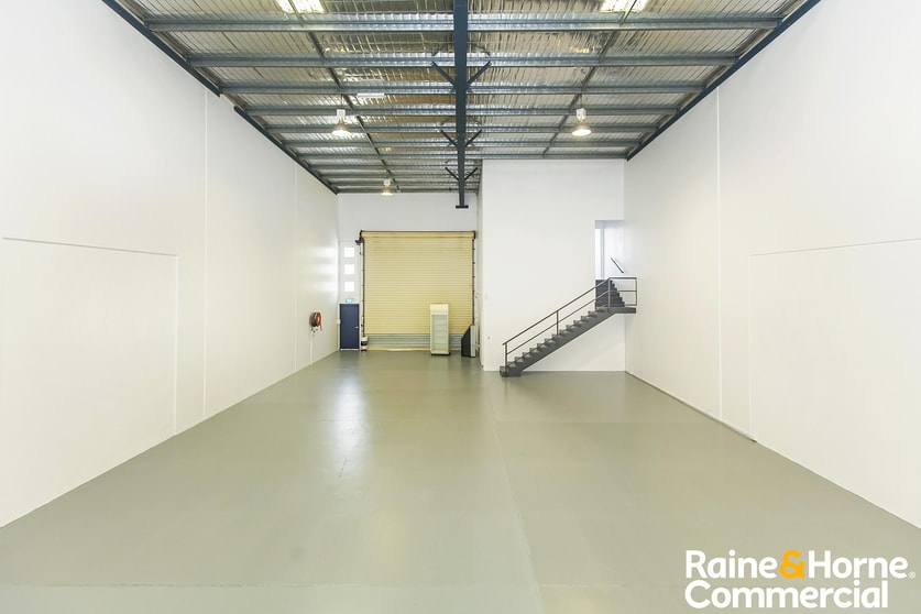 Click to view all images 1/1 Byth Street Stafford QLD 4053 - Image 2