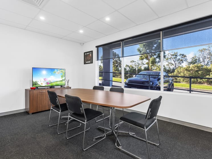 Click to view all images 36/2-4 Picrite Close Pemulwuy NSW 2145 - Image 3