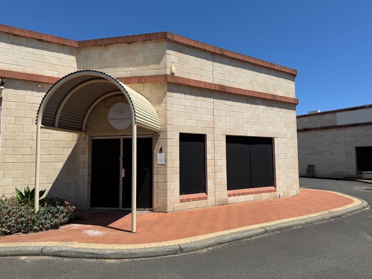 4/17 Bussell Highway West Busselton WA 6280 - Image 1