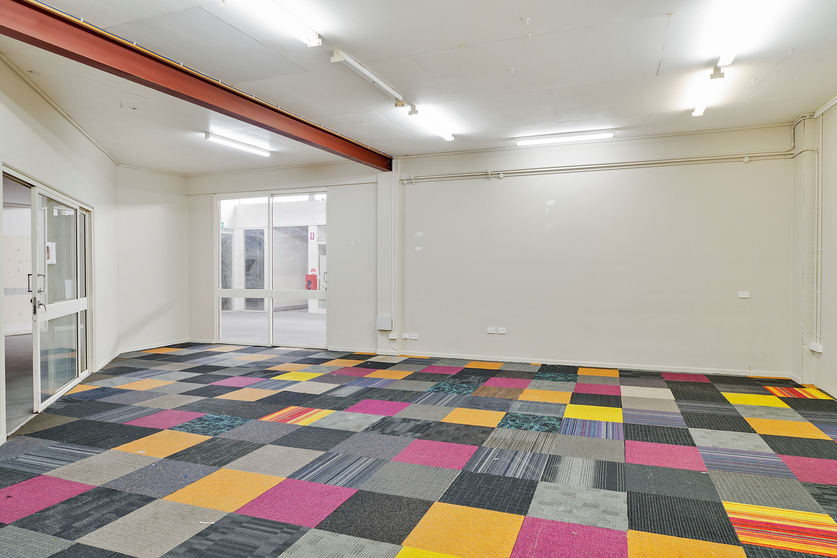 Shop 12/8 Hume Street North Toowoomba QLD 4350 - Image 1