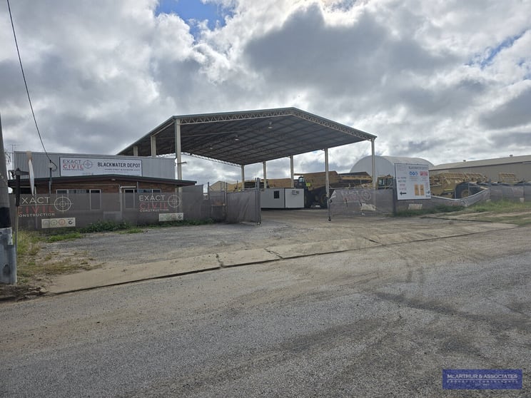 Click to view all images Blackwater QLD 4717 - Image 3