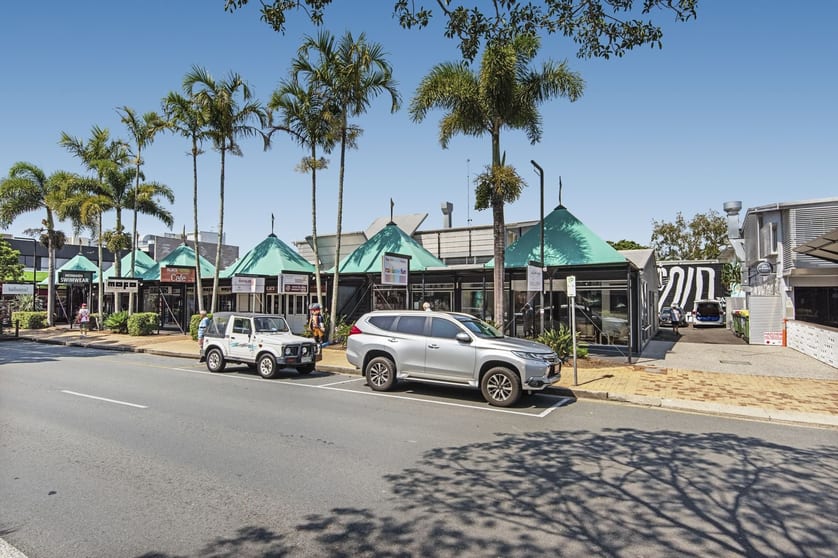 Click to view all images Level 1 'Oasis Centre' / 16 Sunshine Beach Road Noosa Heads QLD 4567 - Image 2
