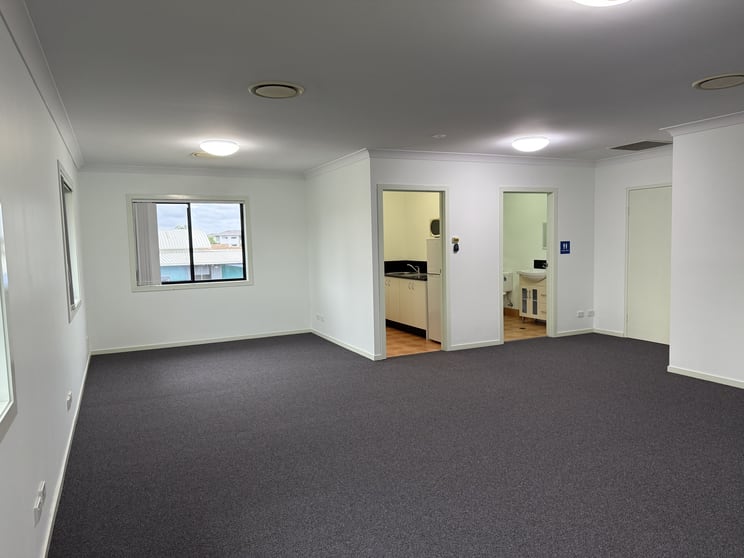 Click to view all images 6/17 Hickey Street Coomera QLD 4209 - Image 3