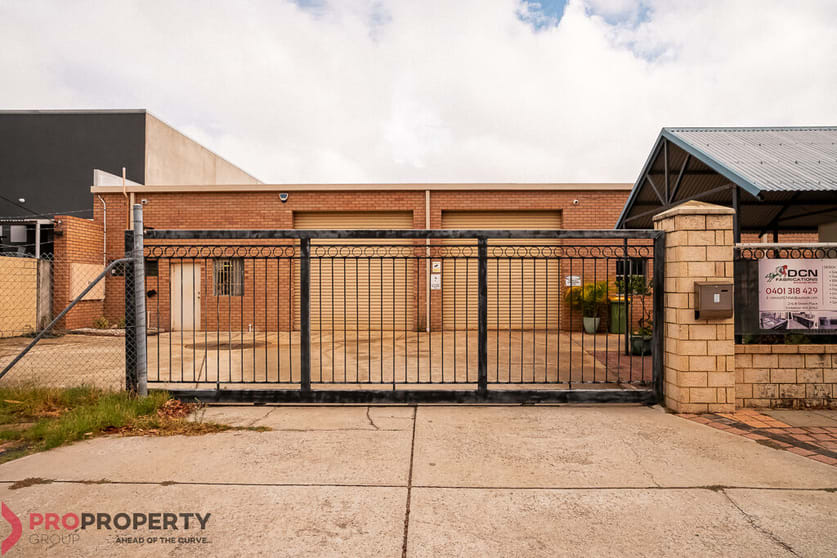 1/6-8 Sheen Place Embleton WA 6062 - Image 2