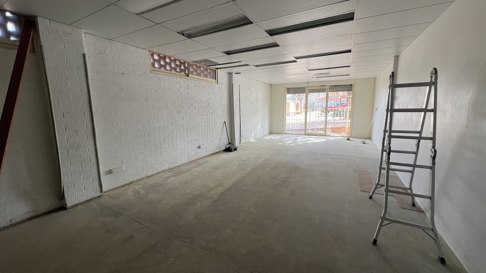 Unit 11/1 Farr Place Isaacs ACT 2607 - Image 2